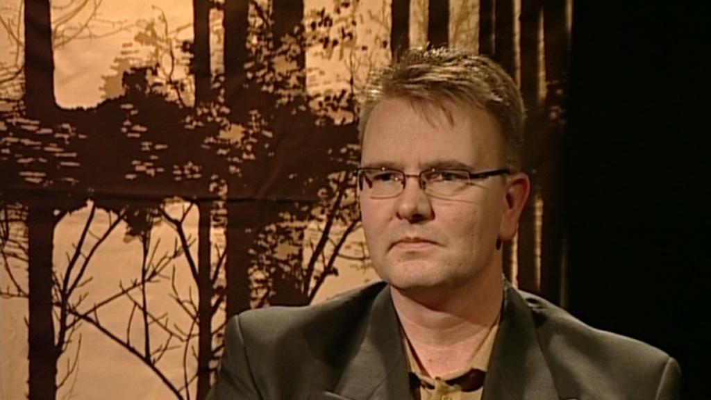Haastattelussa pastori Petteri Arasalo 1/2