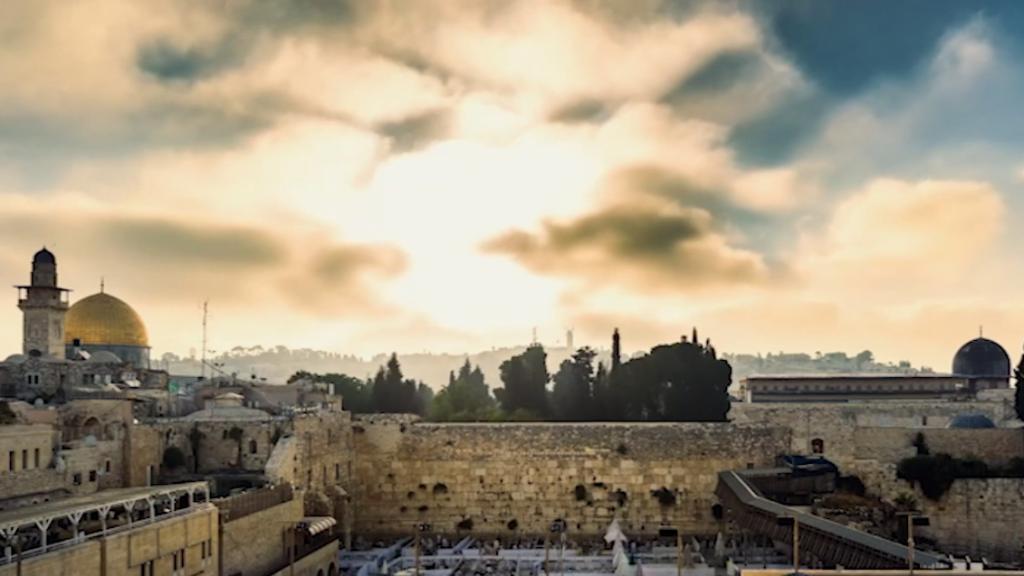 Muurinaukossa Israelin puolesta